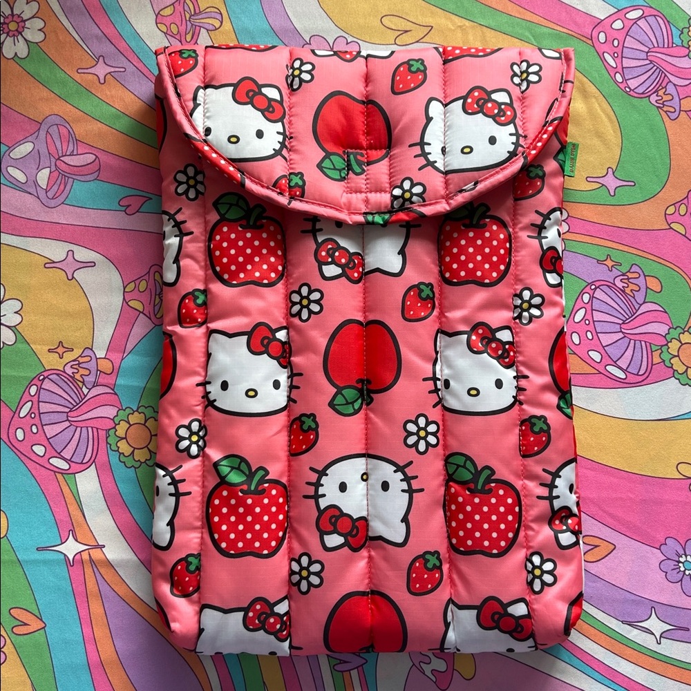 baggu x hello kitty laptop sleeve